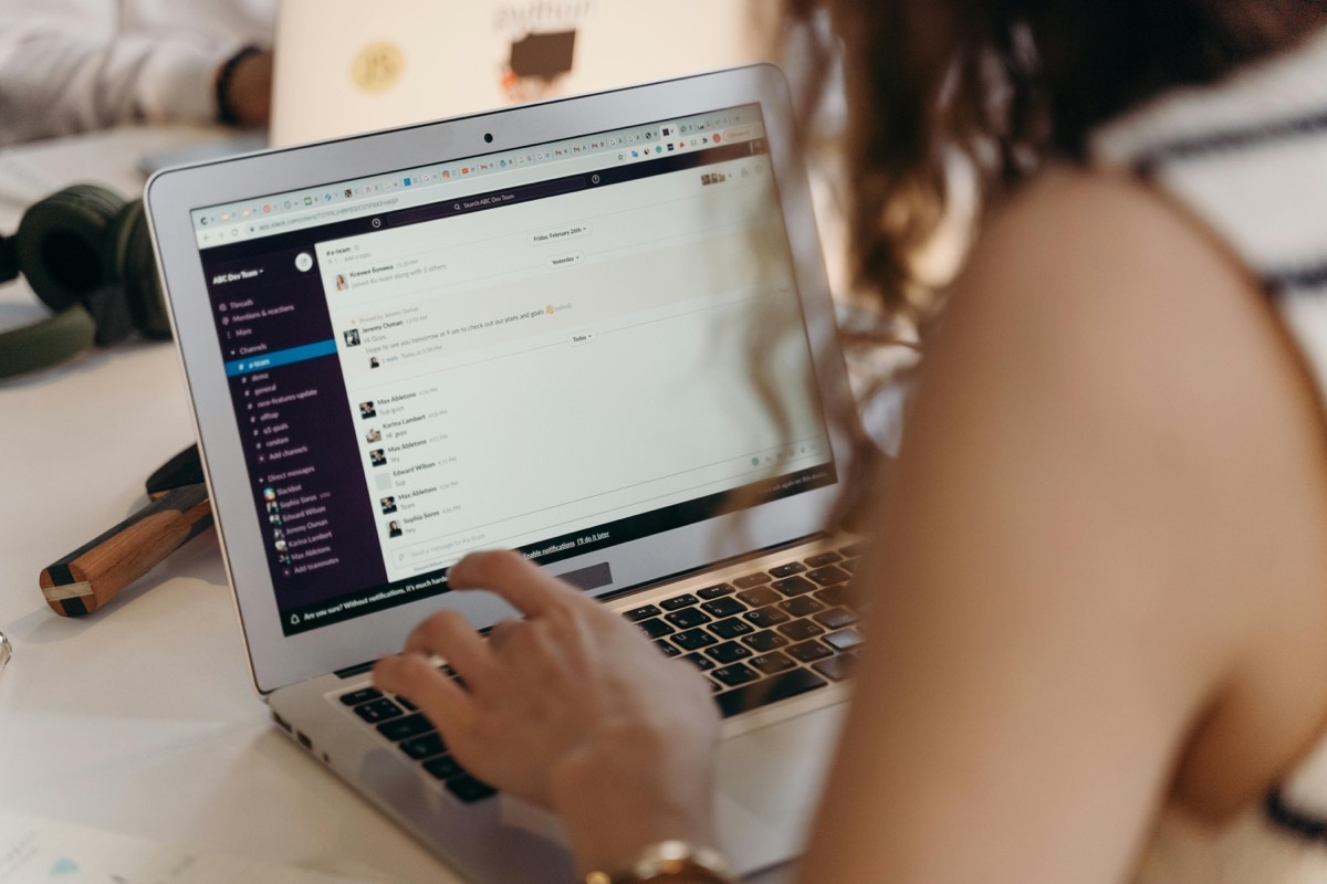 Pourquoi passer par une plateforme de mailing plutôt qu'Outlook